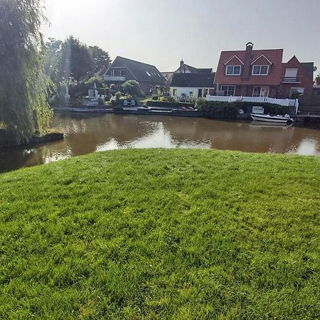 Grachtendroeoem Greetsiel Eksteriør billede